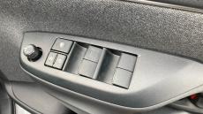 Toyota Yaris Cross 1.5 Hybrid Design 5dr CVT Hybrid Estate